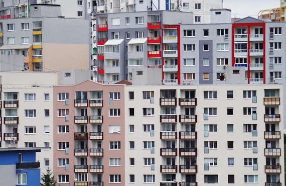 大規模マンションの売却、知って得する情報満載！