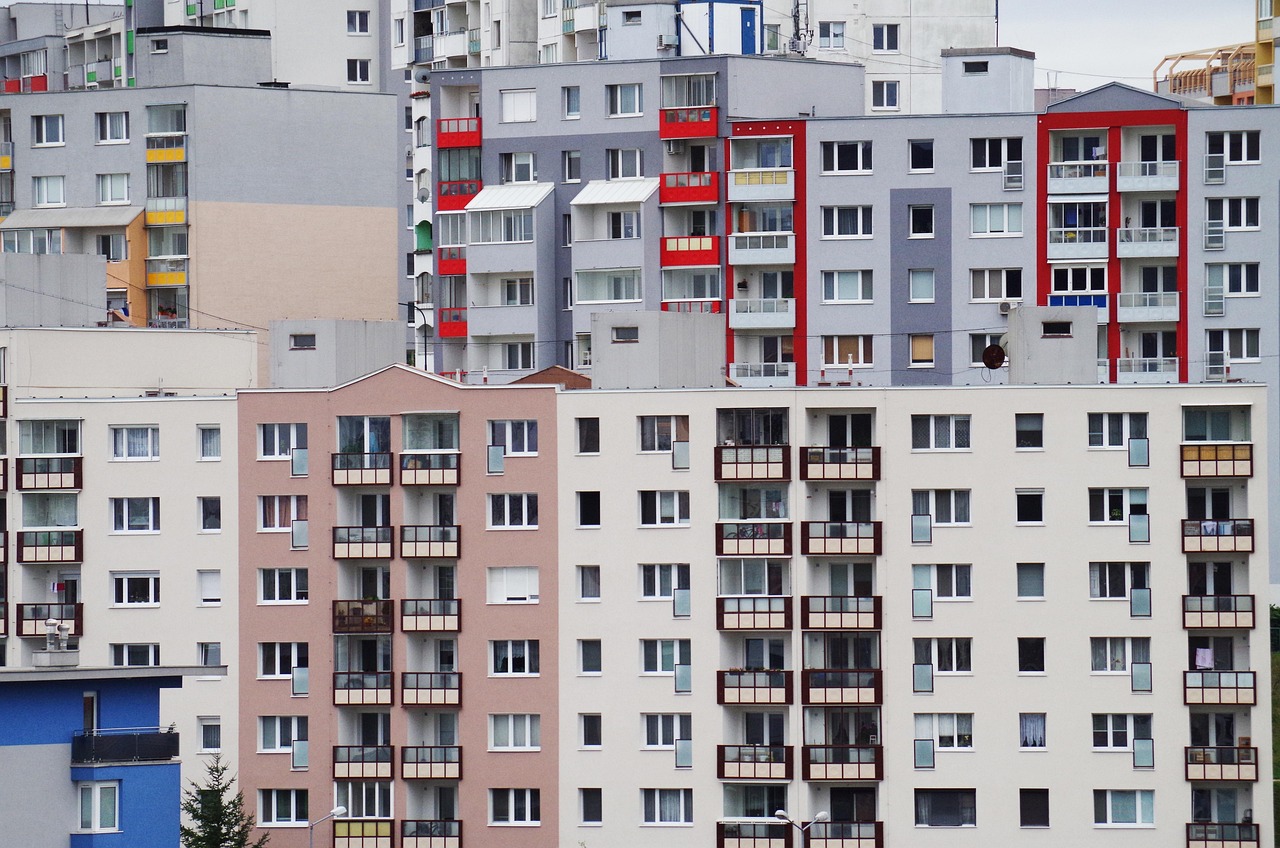 大規模マンションの売却、知って得する情報満載！