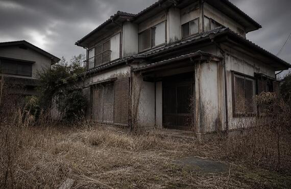 長期間売れない不動産、何が原因？
